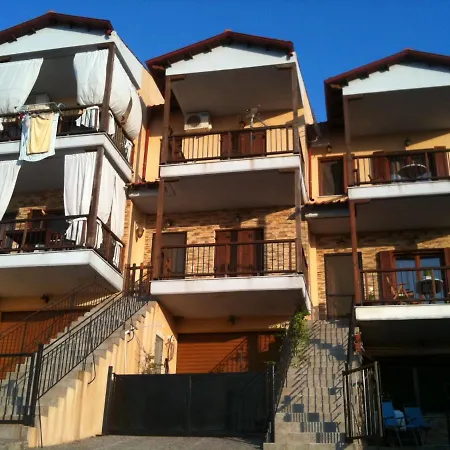 Lägenhet μεζονετα Nea Roda